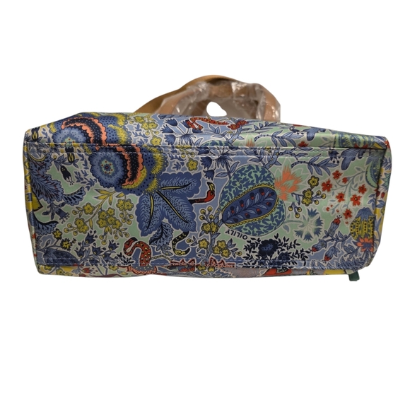 NWT Oilily Denim Floral Boho Bag - Picture 4 of 6